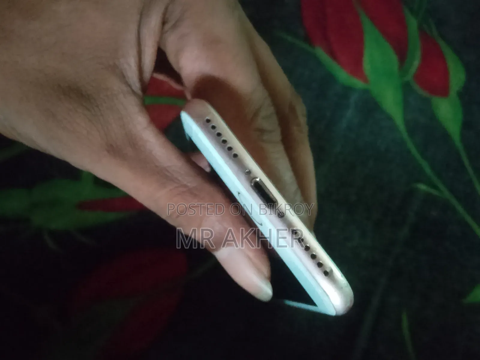 অ্যাপল আইফোন ৭ ১২৮ জিবি রোজ গোল্ড