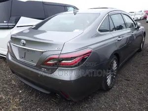 Toyota Crown 2021 Gray