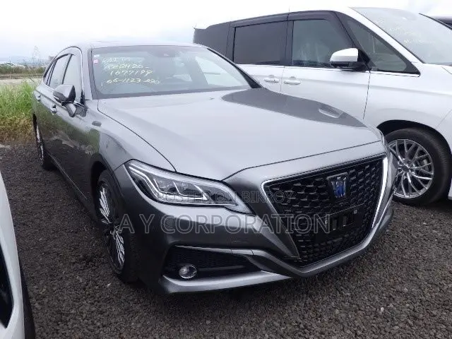 Toyota Crown 2021 Gray