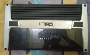 অ্যামপ্লিফায়ার ১২০০ ওয়াট
