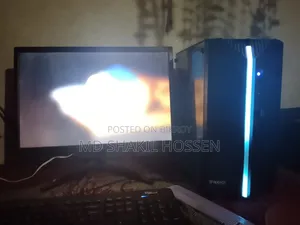 Desktop Computer MSI model 8GB AMD Ryzen 5 SSD 256GB