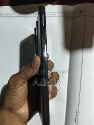 Vivo T4x 128 GB Purple