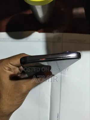Vivo T4x 128 GB Purple
