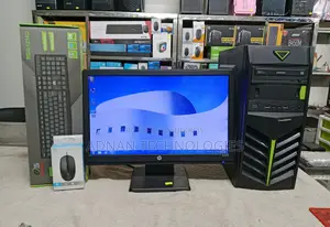 Desktop Computer 4GB RAM Intel Core i7 500GB SSD