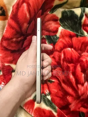 রিয়েলমি সি৫৩ ১২৮ জিবি গোল্ড
