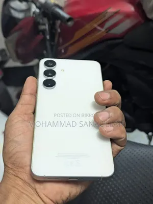 New Samsung Galaxy S25 FE 256 GB White