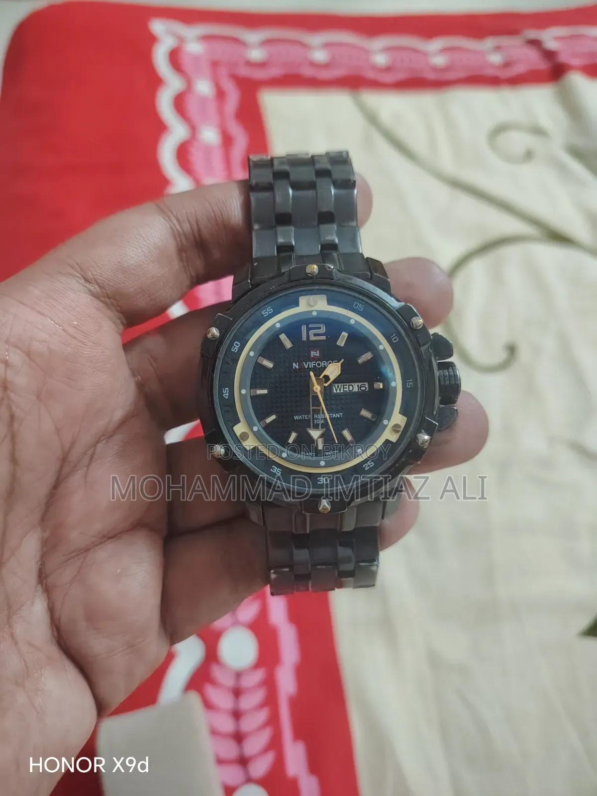 ন্যাভিফোর্স কালো হাতের ঘড়ি