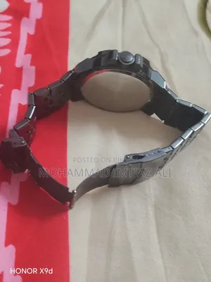ন্যাভিফোর্স কালো হাতের ঘড়ি