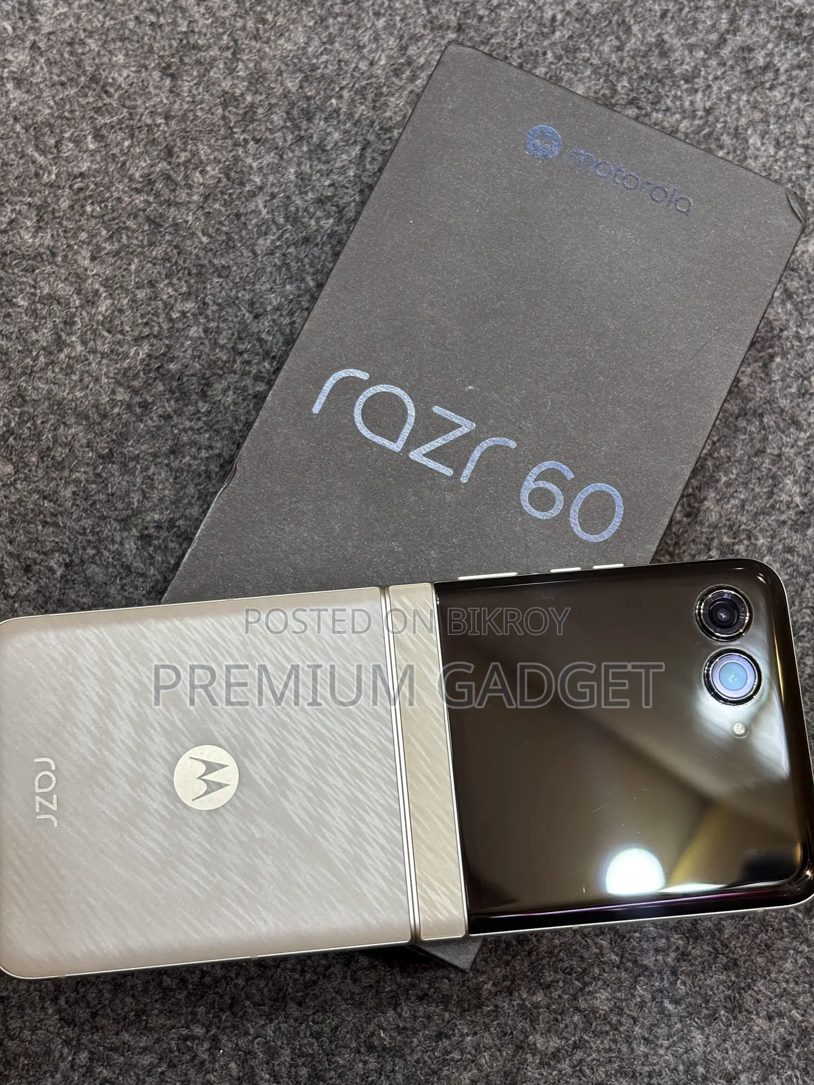 Motorola Razr 60 256 GB White