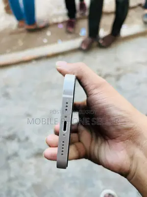 New Apple iPhone 12 128 GB White