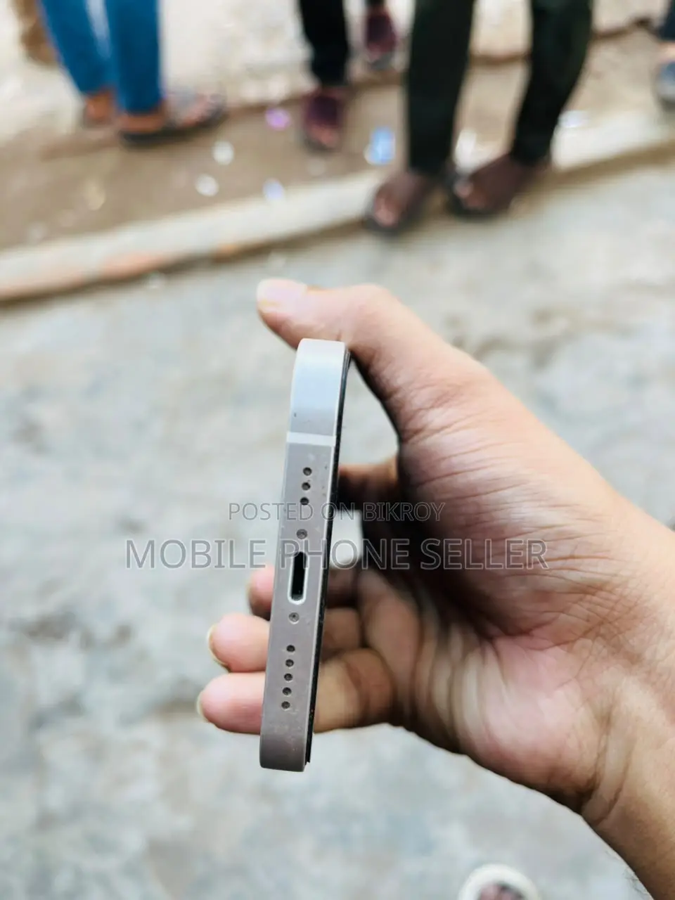 New Apple iPhone 12 128 GB White