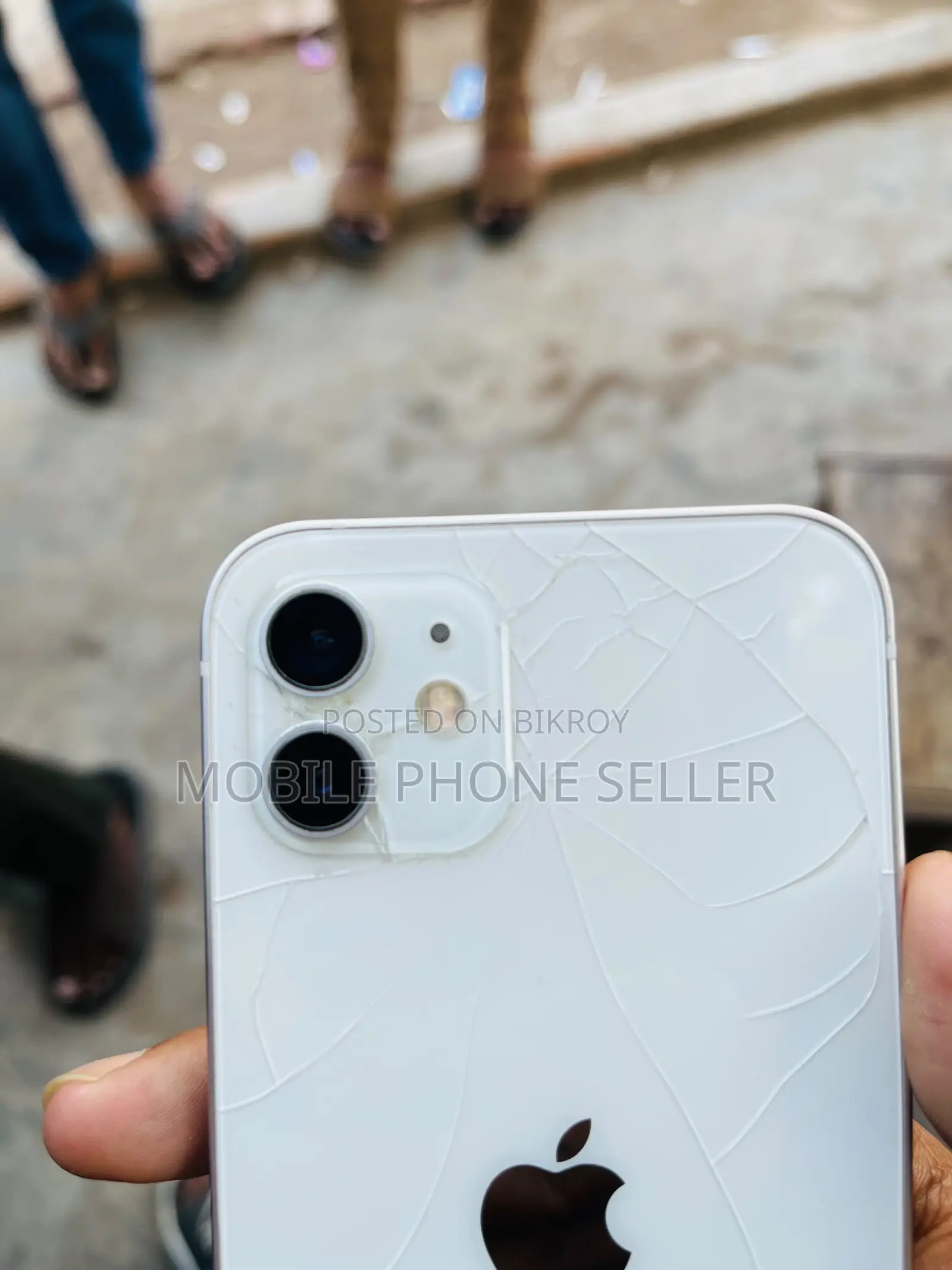 New Apple iPhone 12 128 GB White