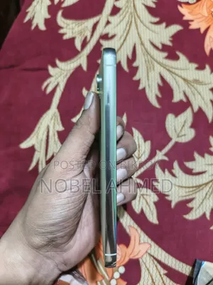 Samsung Galaxy S23 256 GB Gold