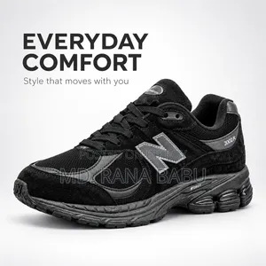 New Balance 2002R Sneakers