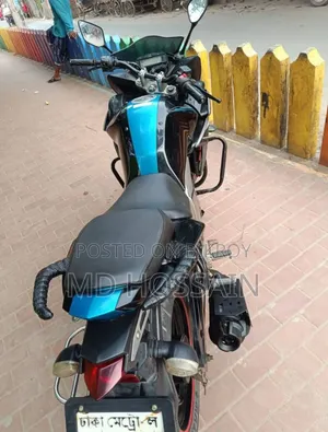 ইয়ামাহা ফেজার ভি২ ২০১৯ কালো