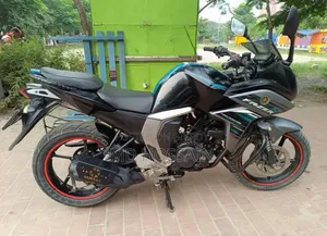 ইয়ামাহা ফেজার ভি২ ২০১৯ কালো