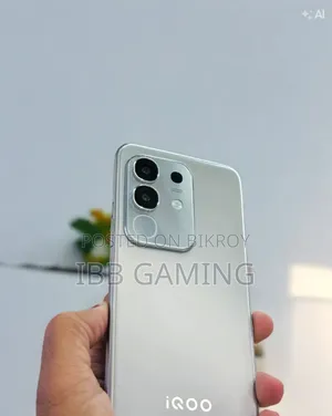 iQOO Z10x 128 GB Gray
