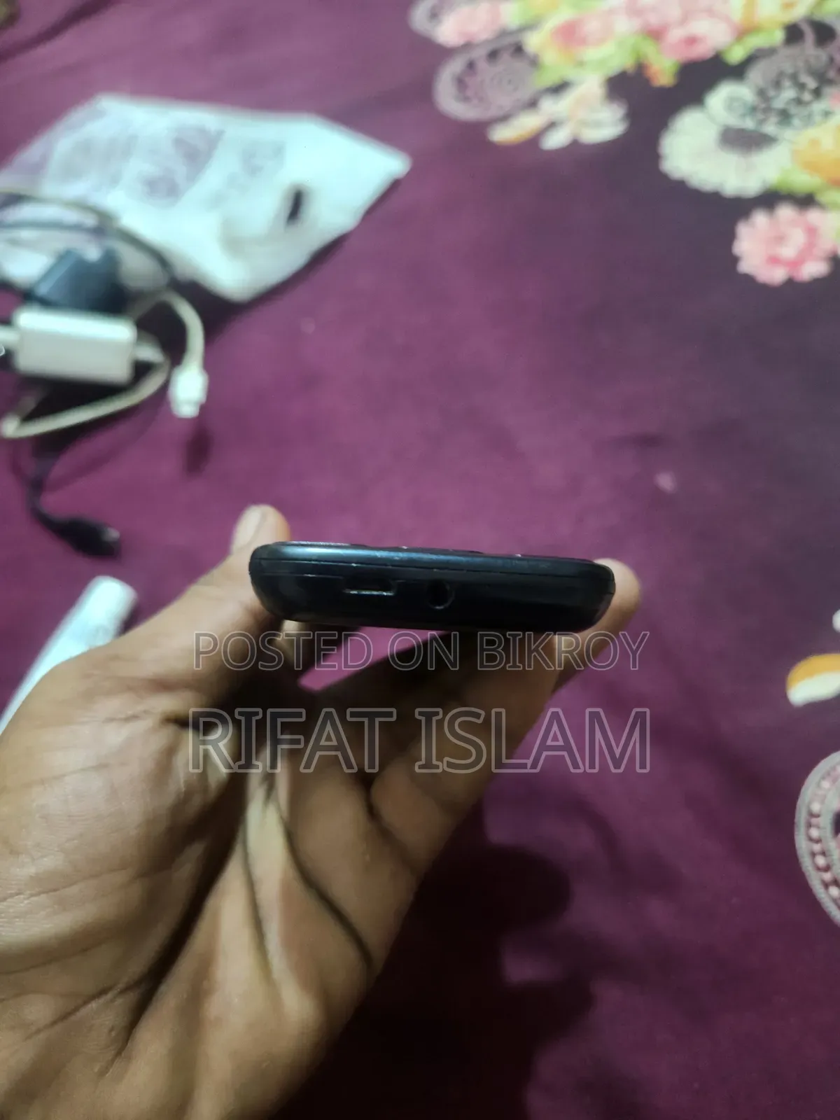 Itel it5200 Black