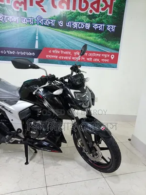 টিভিএস এপাছি আরটিআর ১৬০ ৪ভি ২০২৩ ব্ল্যাক