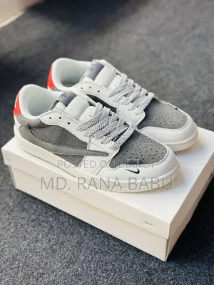 • Jordan 1 Low Travis Scott X Stüssy "Grey White Red"