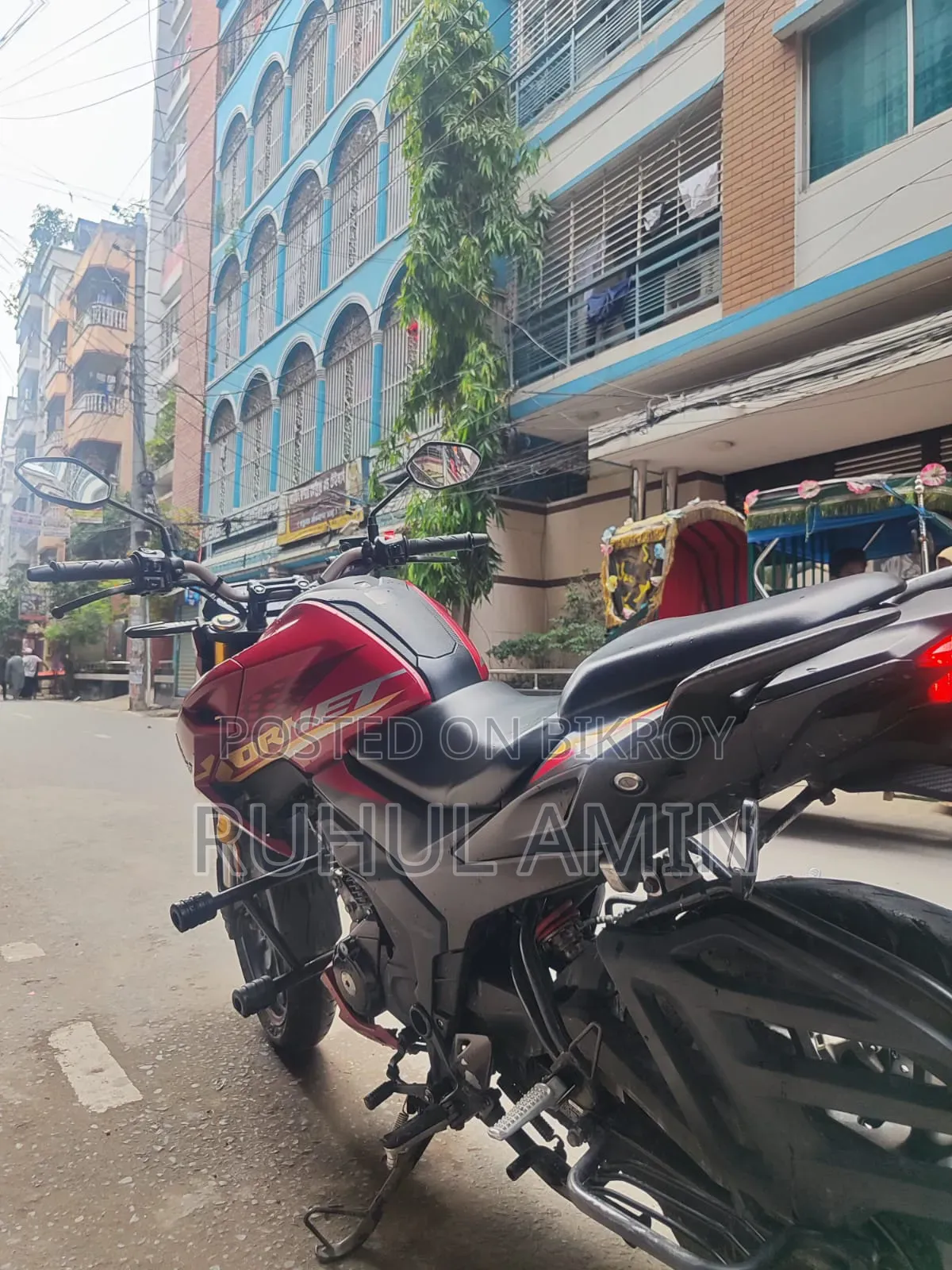 Honda Hornet 2.0 2024 Red