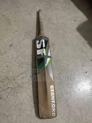 ক্রিকেট ব্যাট এসএফ