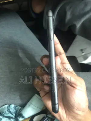 অ্যাপল আইফোন ১১ ৬৪ জিবি ব্ল্যাক
