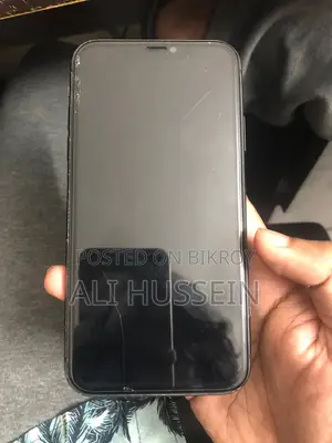 অ্যাপল আইফোন ১১ ৬৪ জিবি ব্ল্যাক