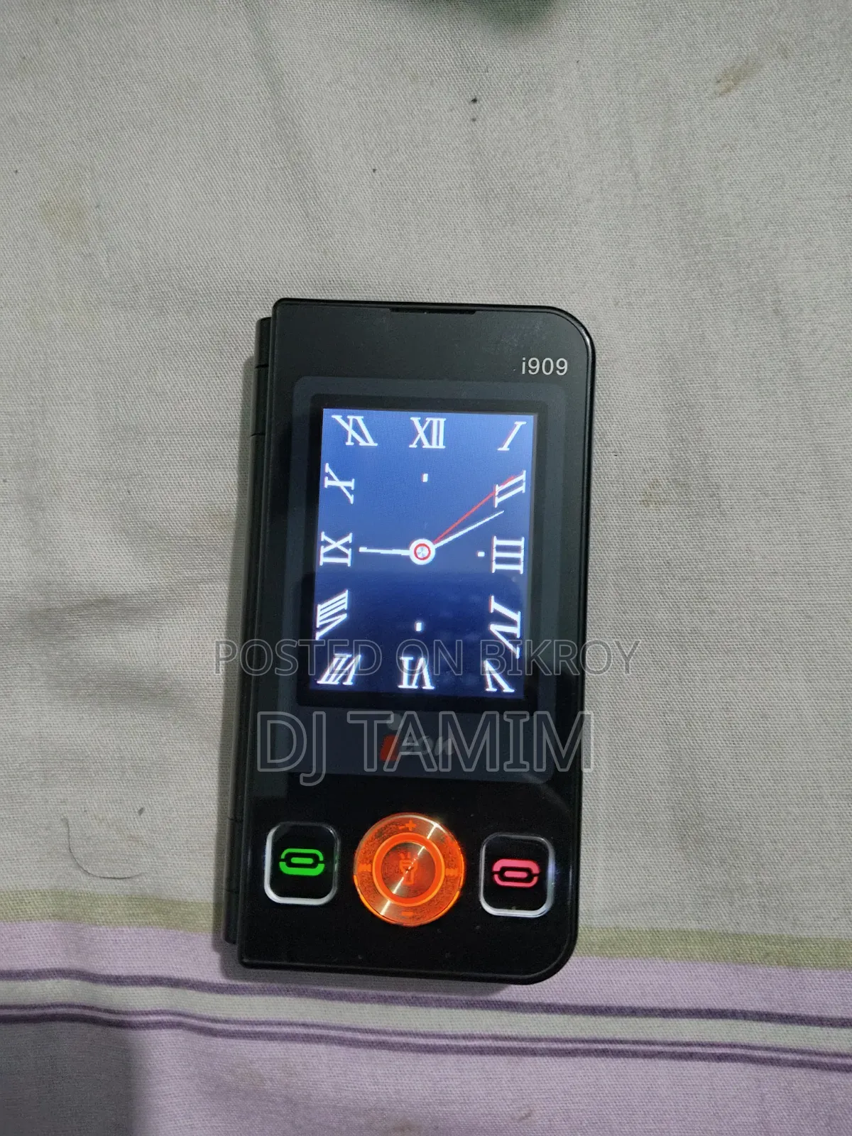 মোবাইল ফোন কালো