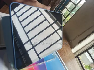 Apple iPad (2025) 128 GB Blue