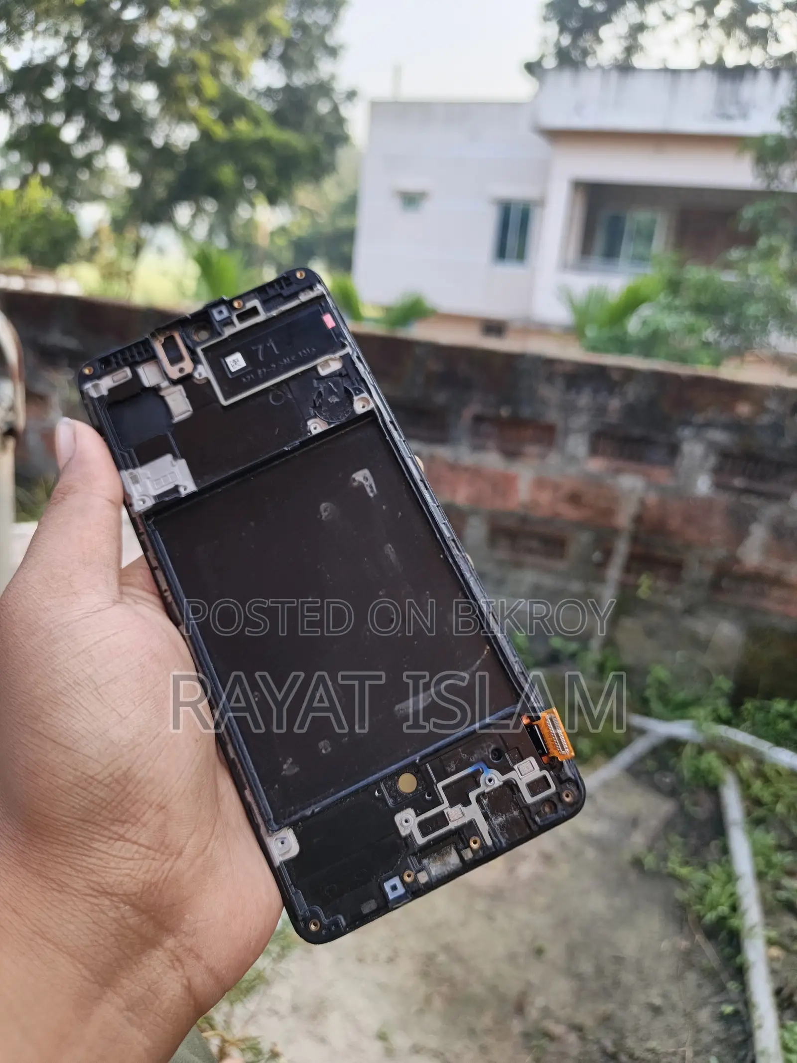 Samsung Galaxy A71 Display and Frame