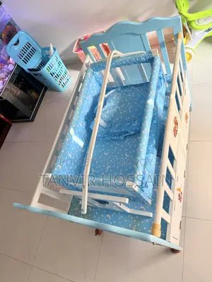 Baby Bed Cot With Swing Cradel
