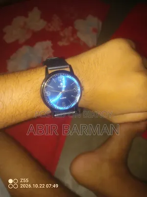 টাইটান ঘড়ি