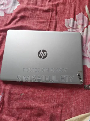 Laptop HP 15s 8GB HDD+SSD 512GB