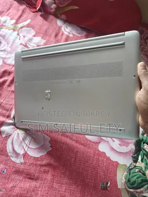 Laptop HP 15s 8GB HDD+SSD 512GB