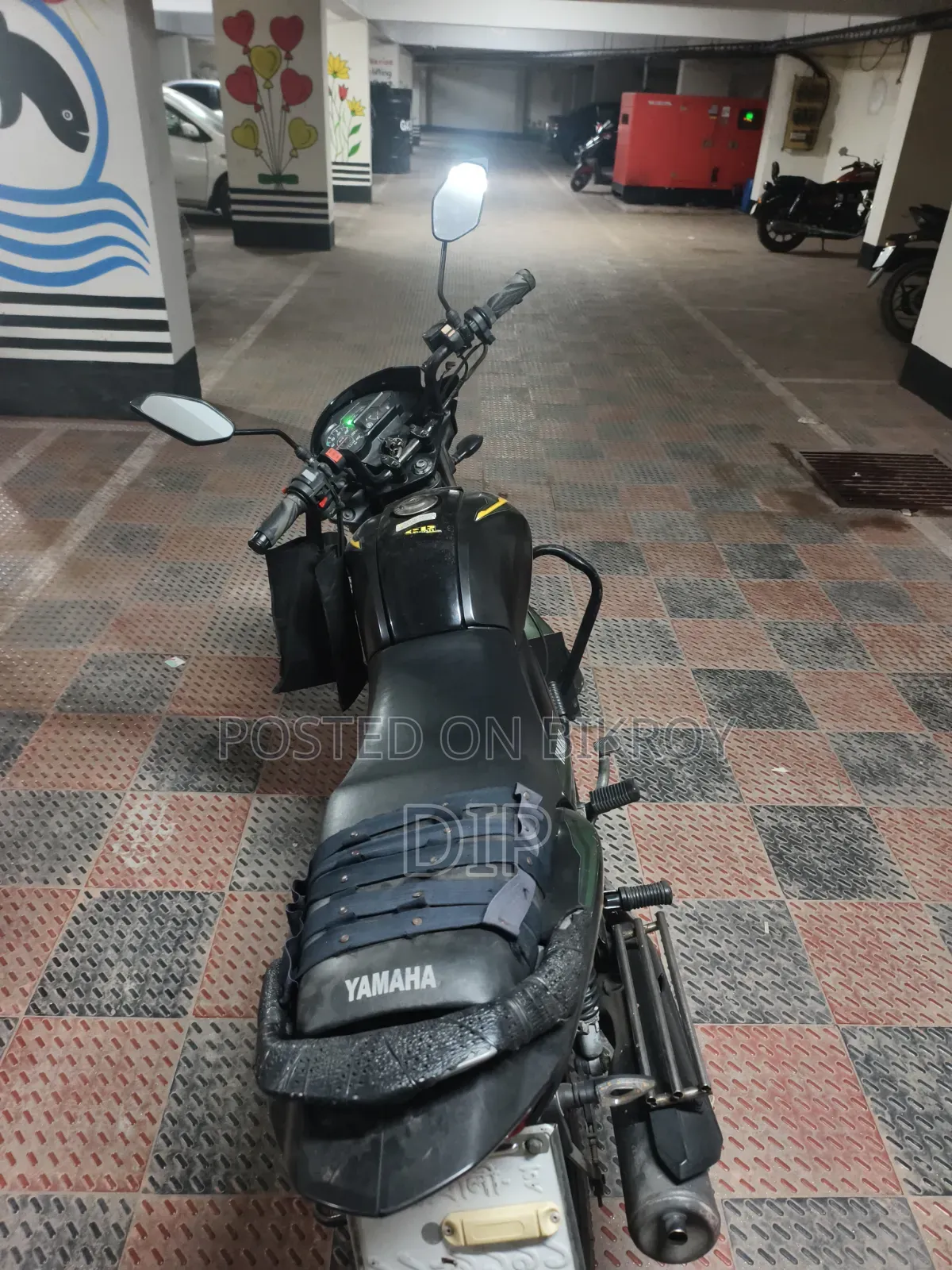 ইয়ামাহা সালুটো ১২৫ ২০১৮ ব্ল্যাক