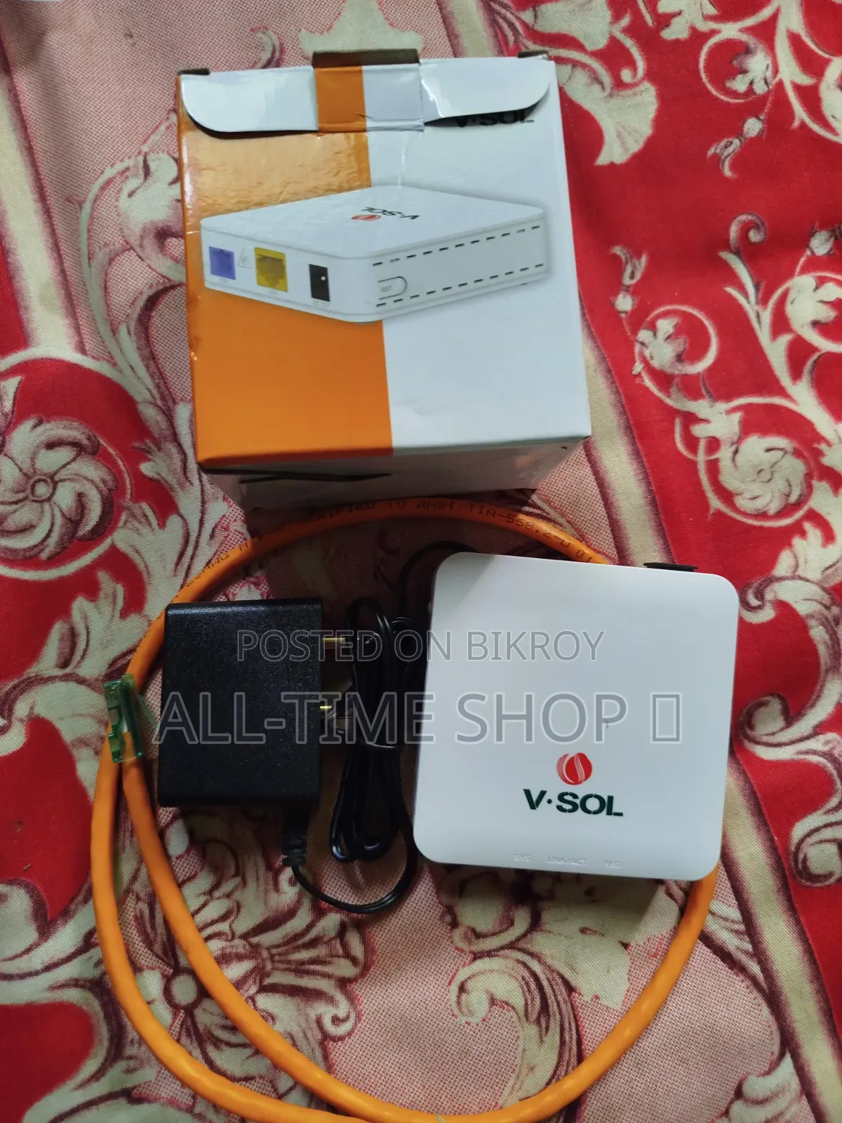 ভি.সল ওনু কানেক্টর কেবলের সাথে