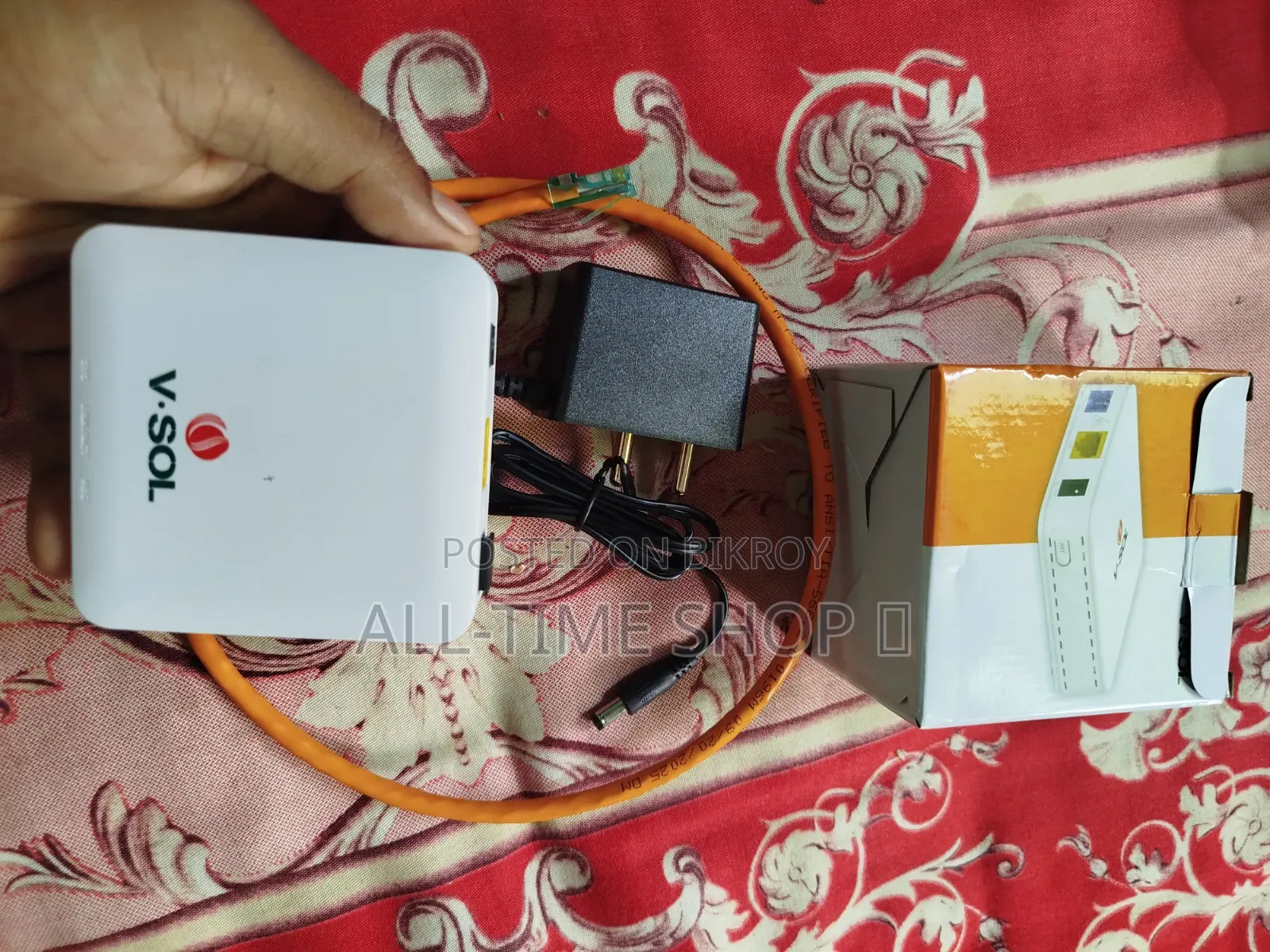 ভি.সল ওনু কানেক্টর কেবলের সাথে