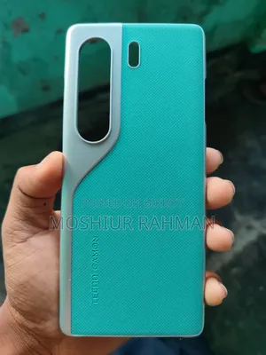 Cover Techno Camon 40 Pro