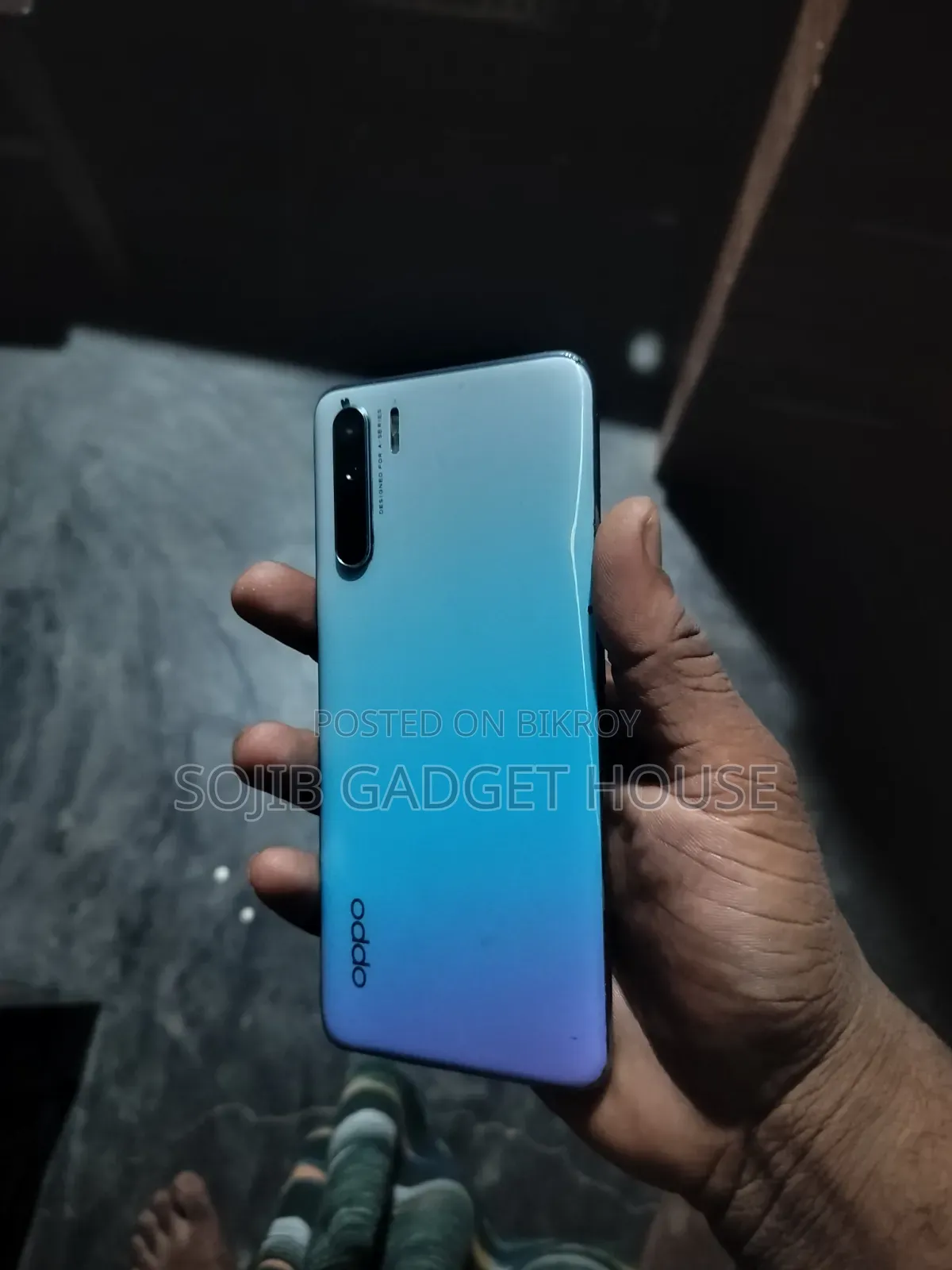 Oppo F15 256 GB