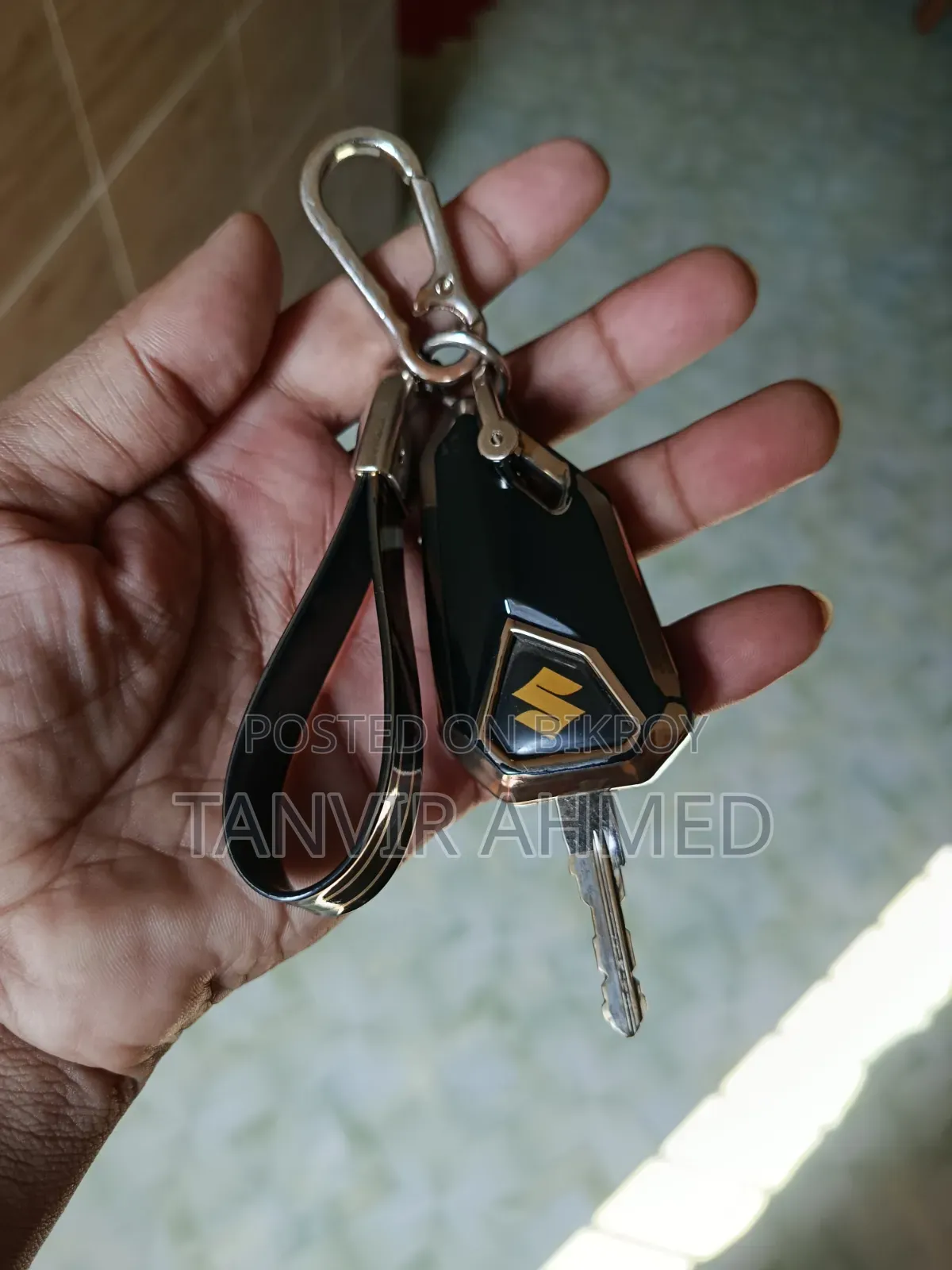 সুজুকি জিক্সার ২৫০ ২০২৪ ব্ল্যাক