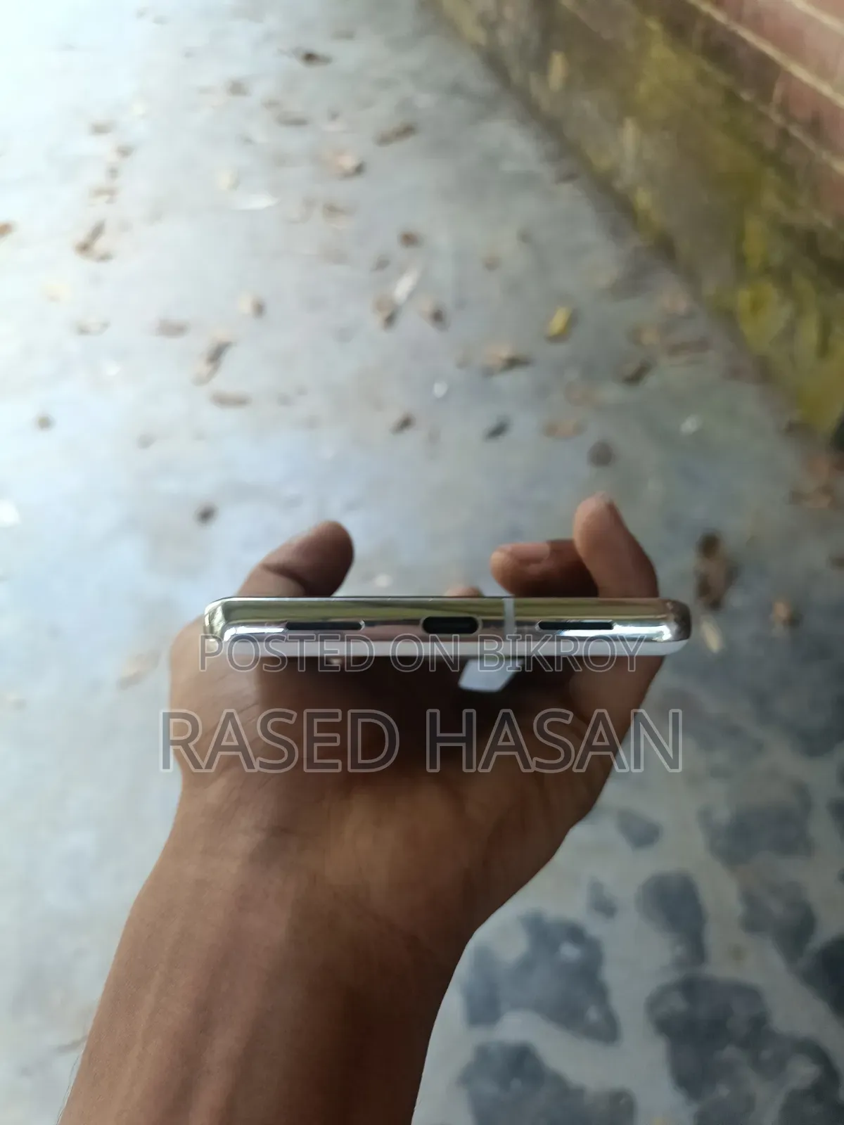 গুগল পিক্সেল ৭ প্রো ১২৮ জিবি সাদা