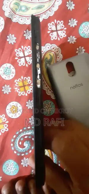 Mobile Phone 8 GB Black