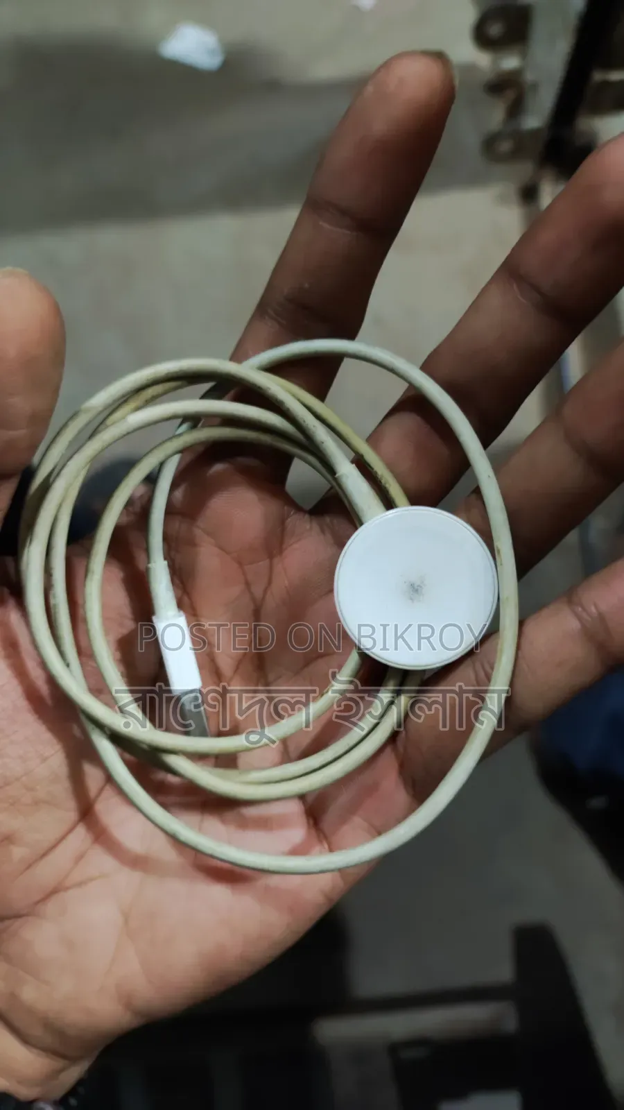 Apple Watch Series 3 38mm (Battery Dead)