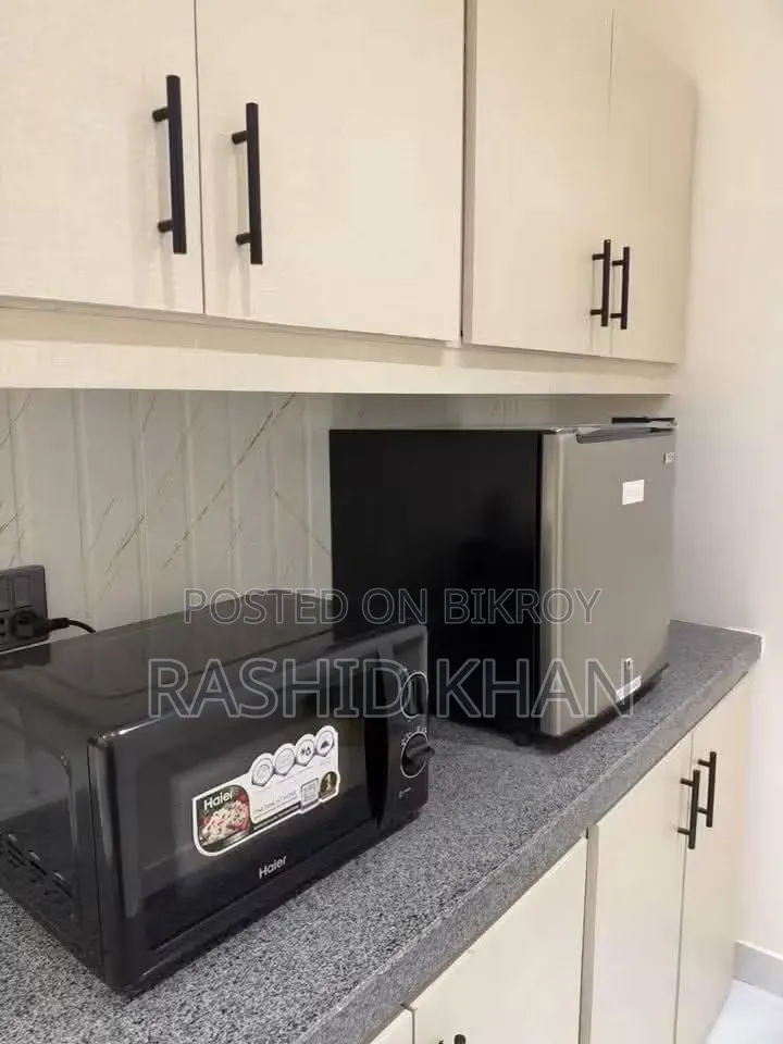 Furnished 3-Bedroom Apartment in Dhaka Full Furnish, Basundhara for rent