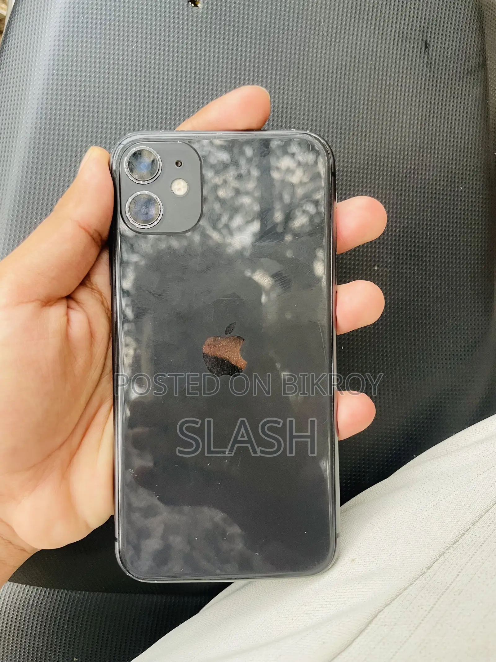Apple iPhone 11 64 GB Black