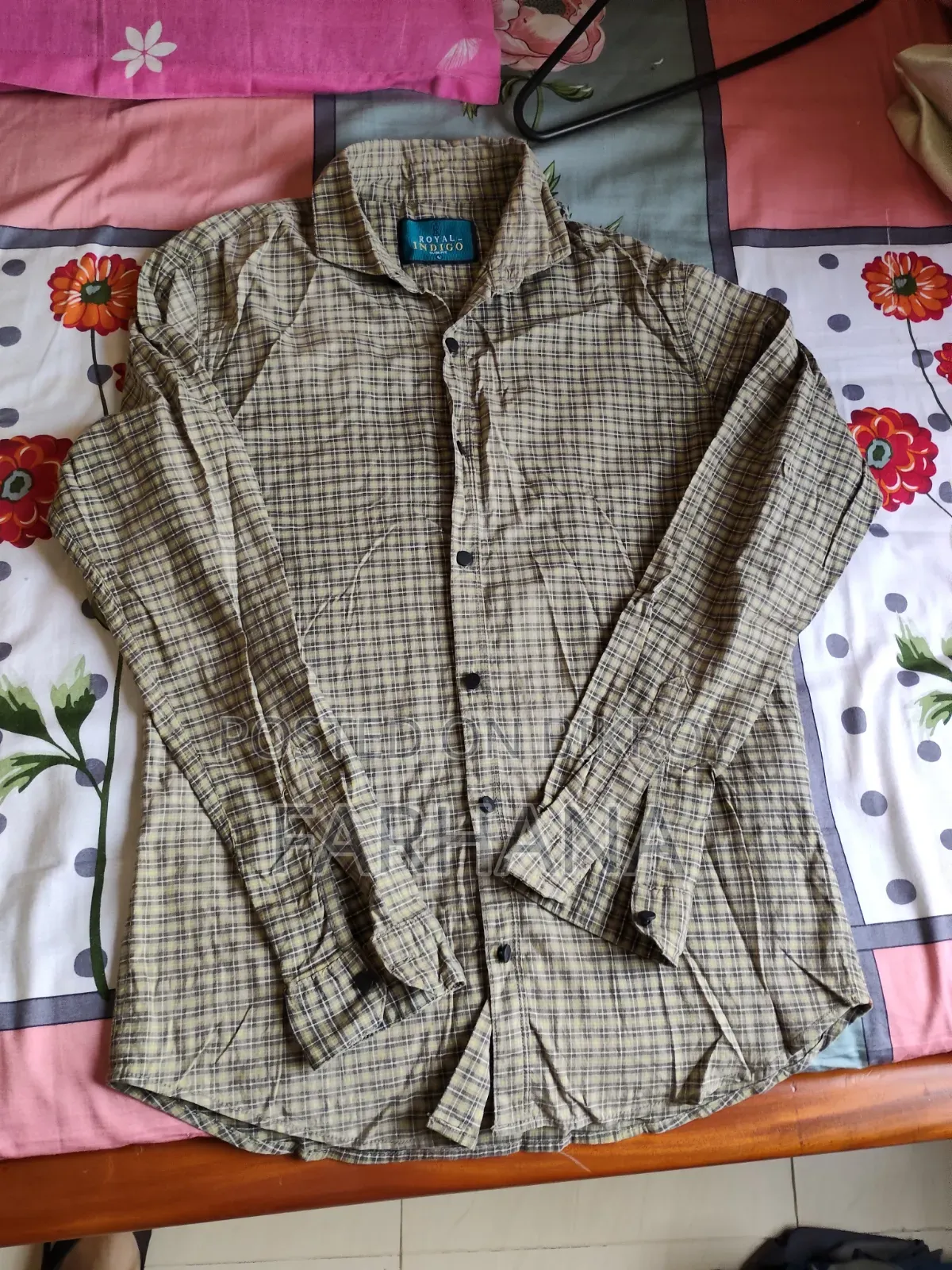 ব্র্যান্ডেড শার্ট