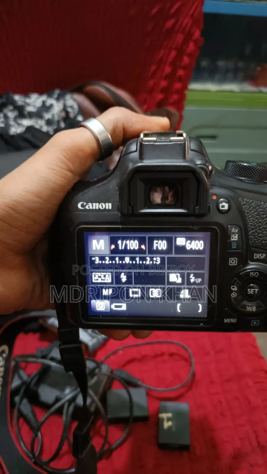 Canon 1300d