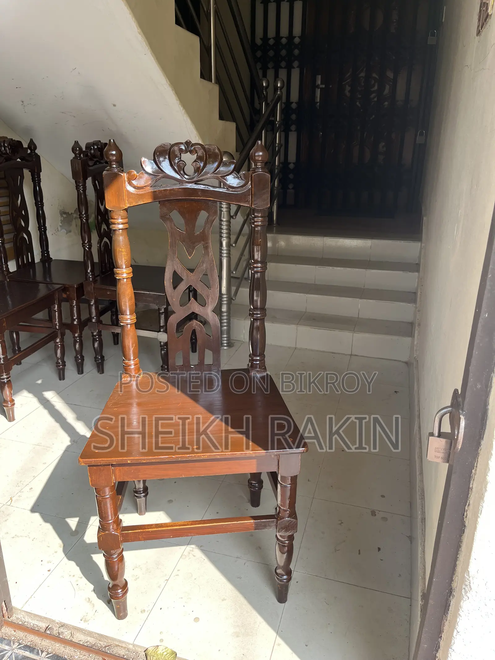 ডাইনিং টেবিল ৪ চেয়ার