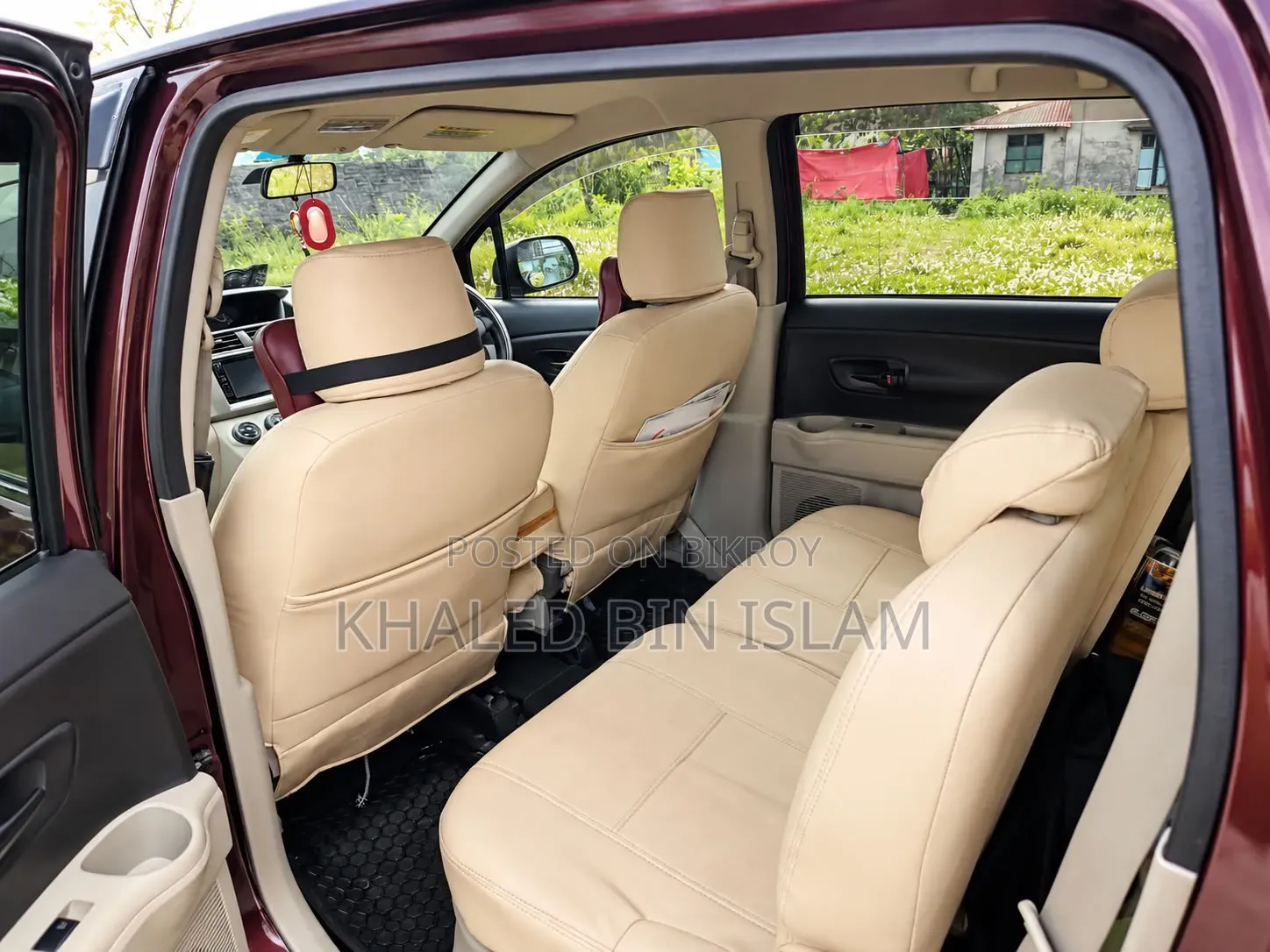 Toyota Passo Sette 2009 Maroon